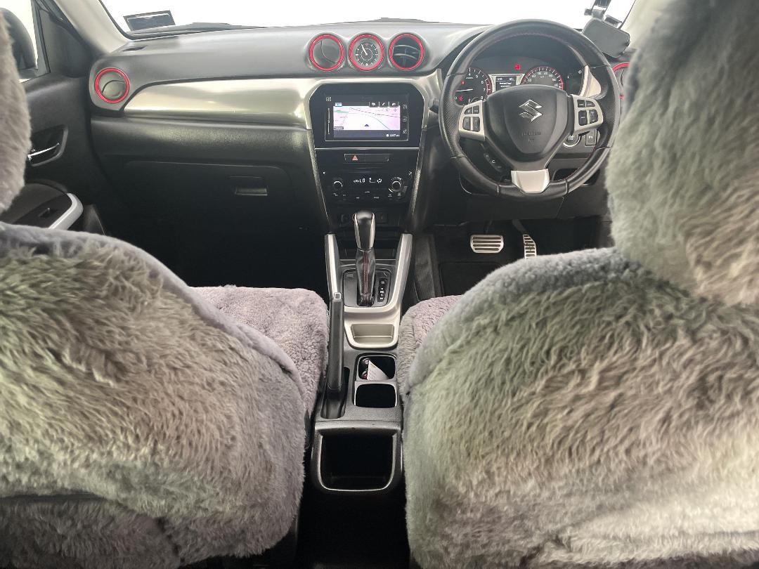 Photo '18' of Suzuki Vitara Photo '18' of Suzuki Vitara