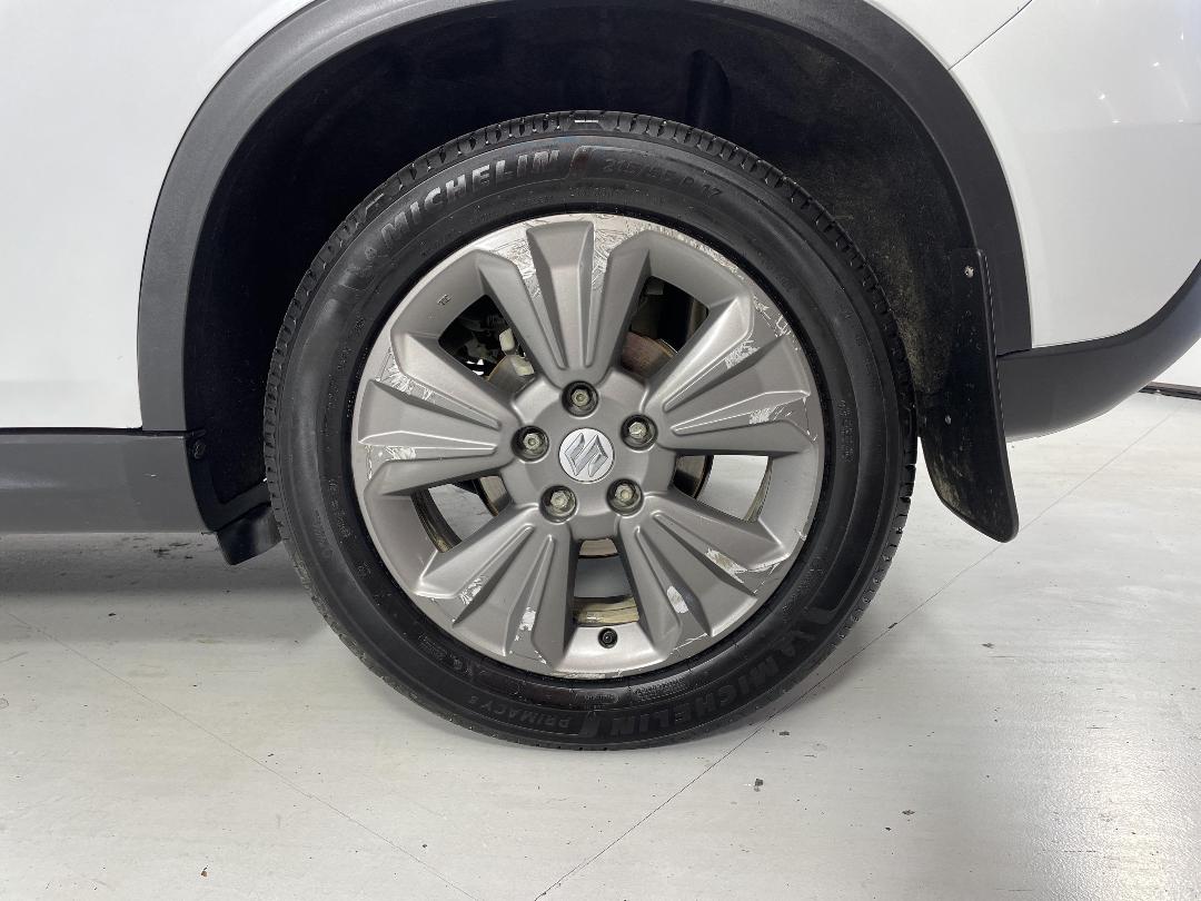 Photo '11' of Suzuki Vitara