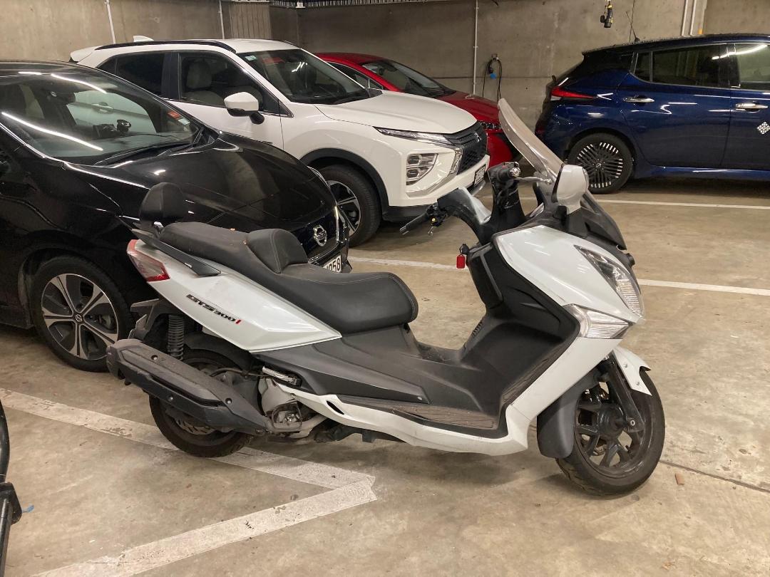 Photo '4' of SYM GTS 300I EVO Photo '4' of SYM GTS 300I EVO