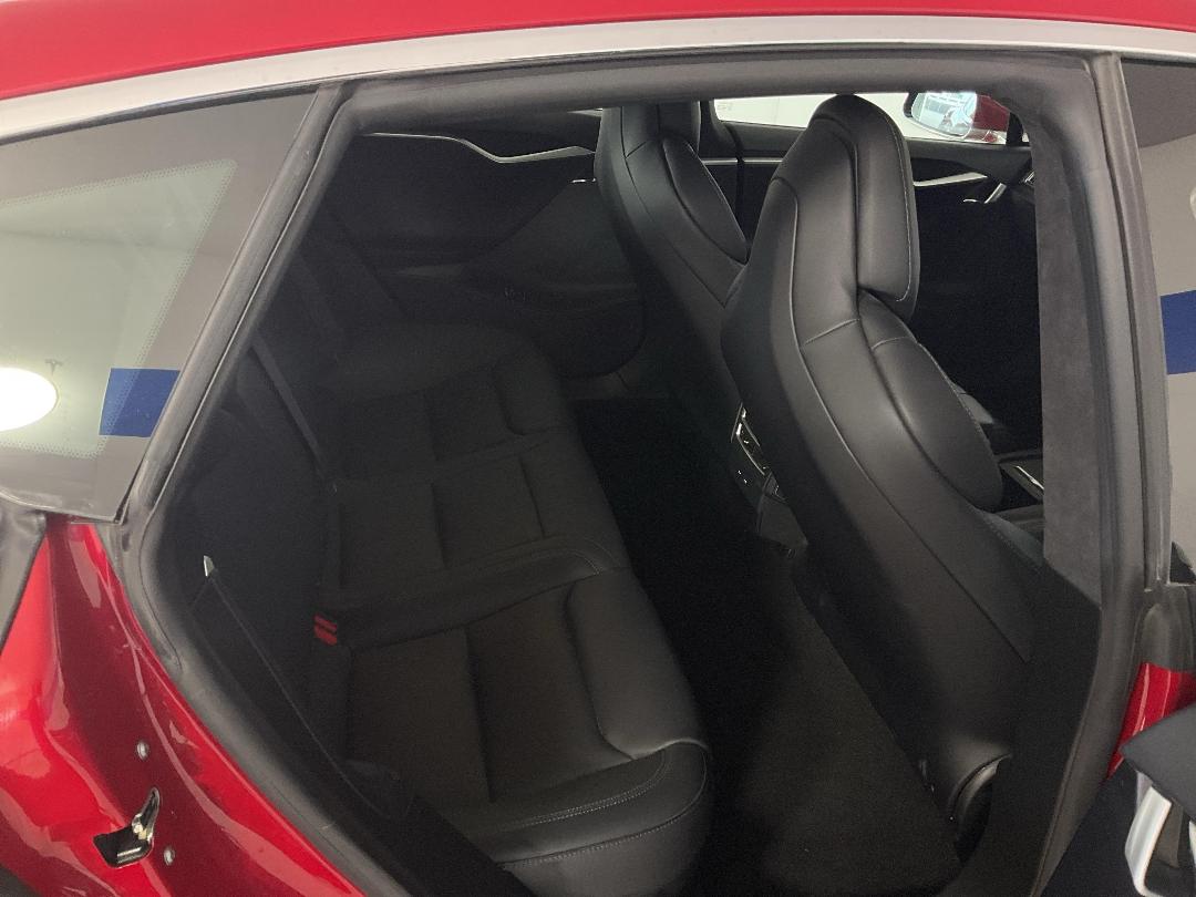 Photo '20' of Tesla Model S