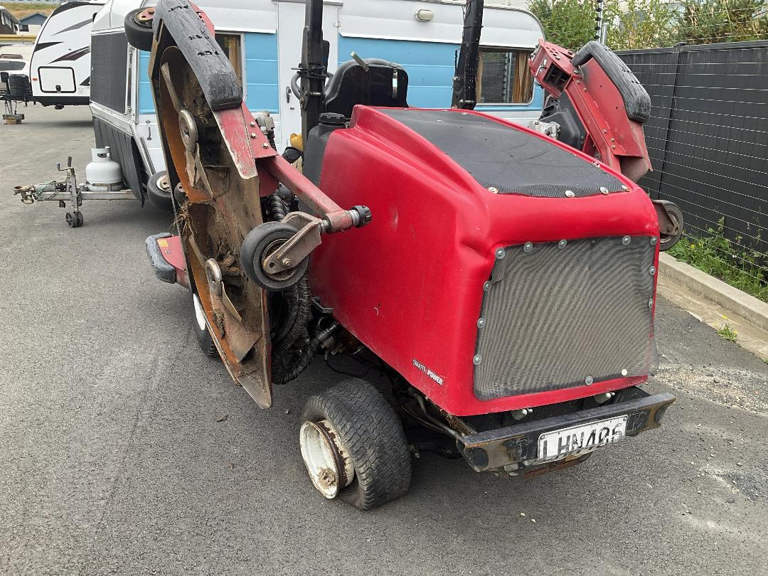 Photo '9' of TORO 4000-D LAWNMOWER Mower