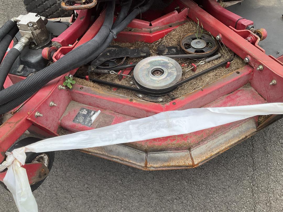 Photo '13' of TORO 4000-D LAWNMOWER Mower