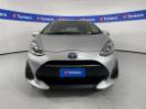 Thumbnail '2' of Toyota Aqua