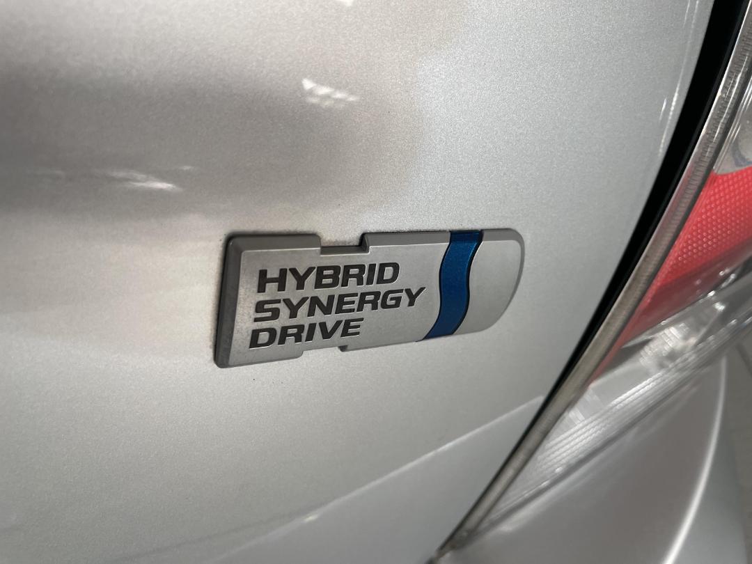 Photo '34' of Toyota Aqua Photo '34' of Toyota Aqua