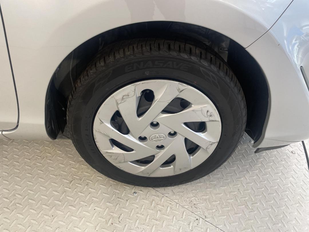 Photo '9' of Toyota Aqua