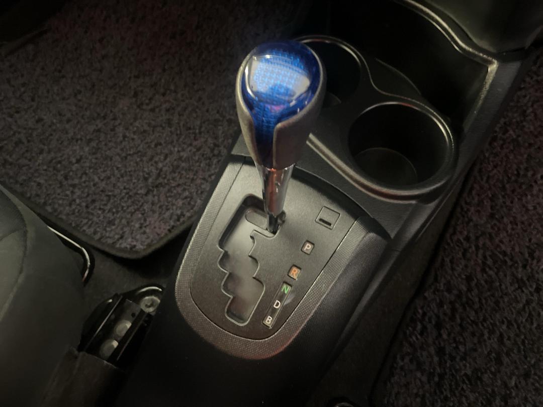 Photo '31' of Toyota Aqua