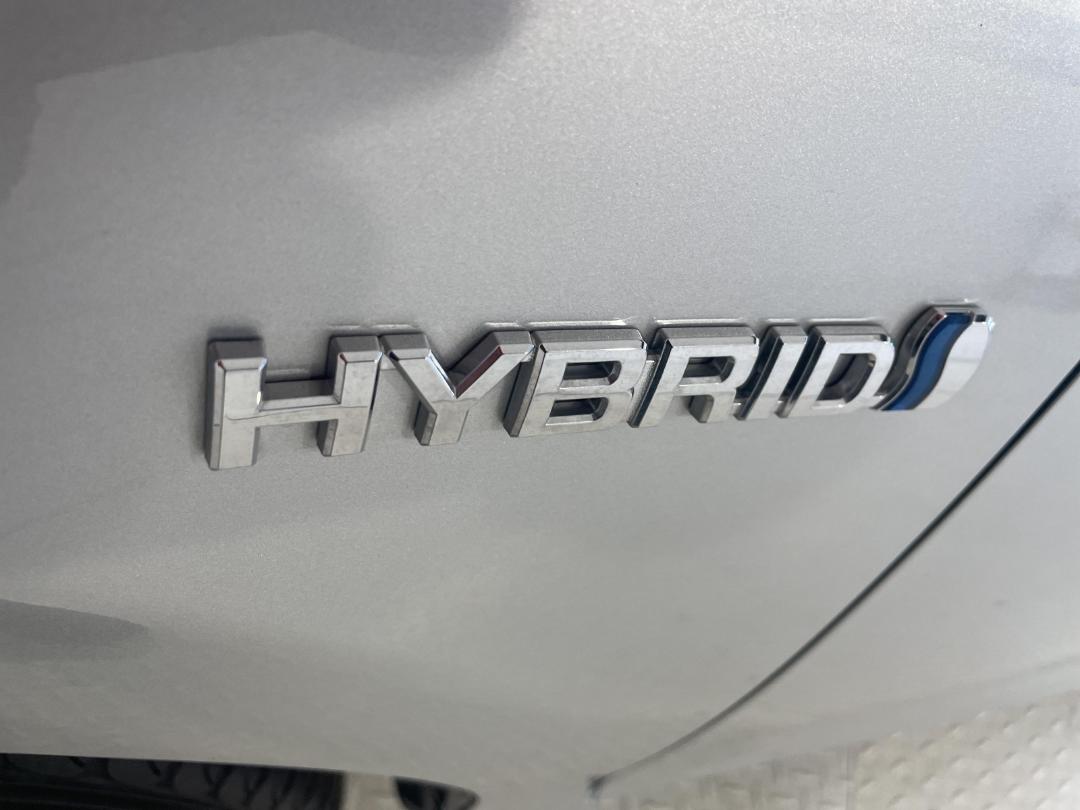 Photo '34' of Toyota Aqua