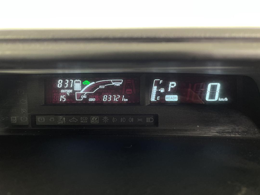 Photo '21' of Toyota Aqua Photo '21' of Toyota Aqua