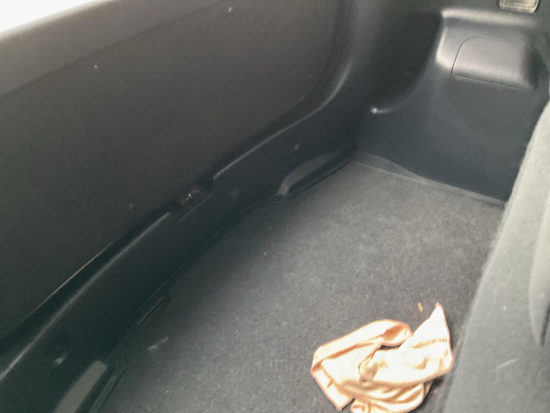 Photo '17' of Toyota Aqua