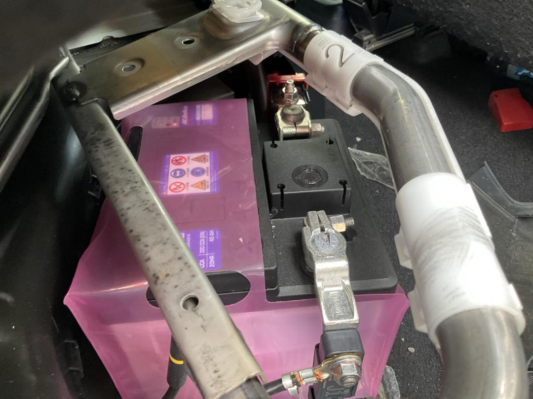 Photo '16' of Toyota Aqua