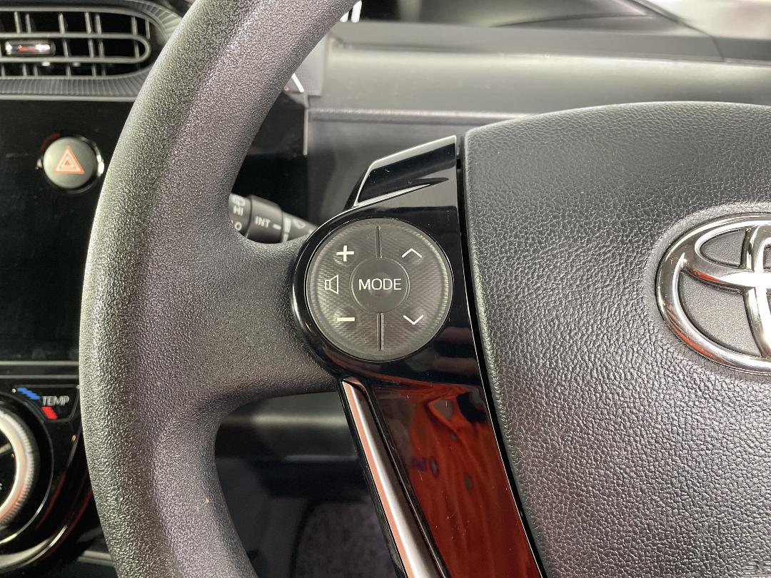 Photo '25' of Toyota Aqua