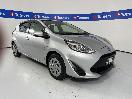 Thumbnail '1' of Toyota Aqua