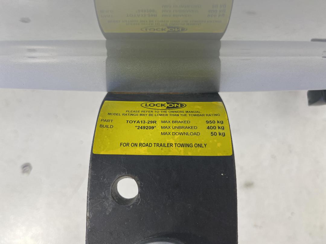 Photo '27' of Toyota Aqua