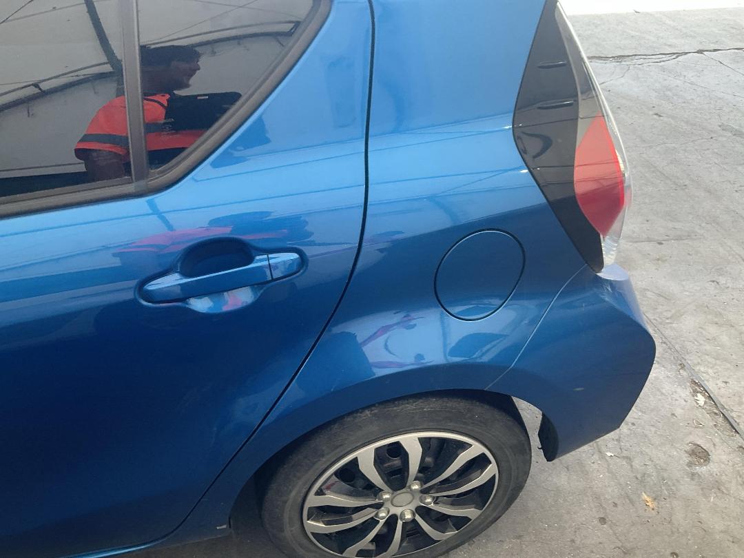 Photo '11' of Toyota Aqua