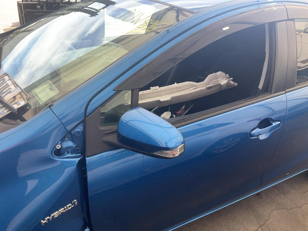 Photo '8' of Toyota Aqua