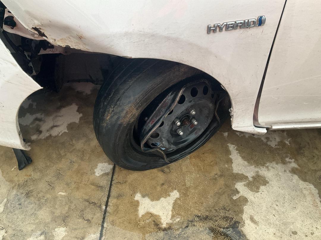 Photo '16' of Toyota Aqua Hybrid Photo '16' of Toyota Aqua Hybrid