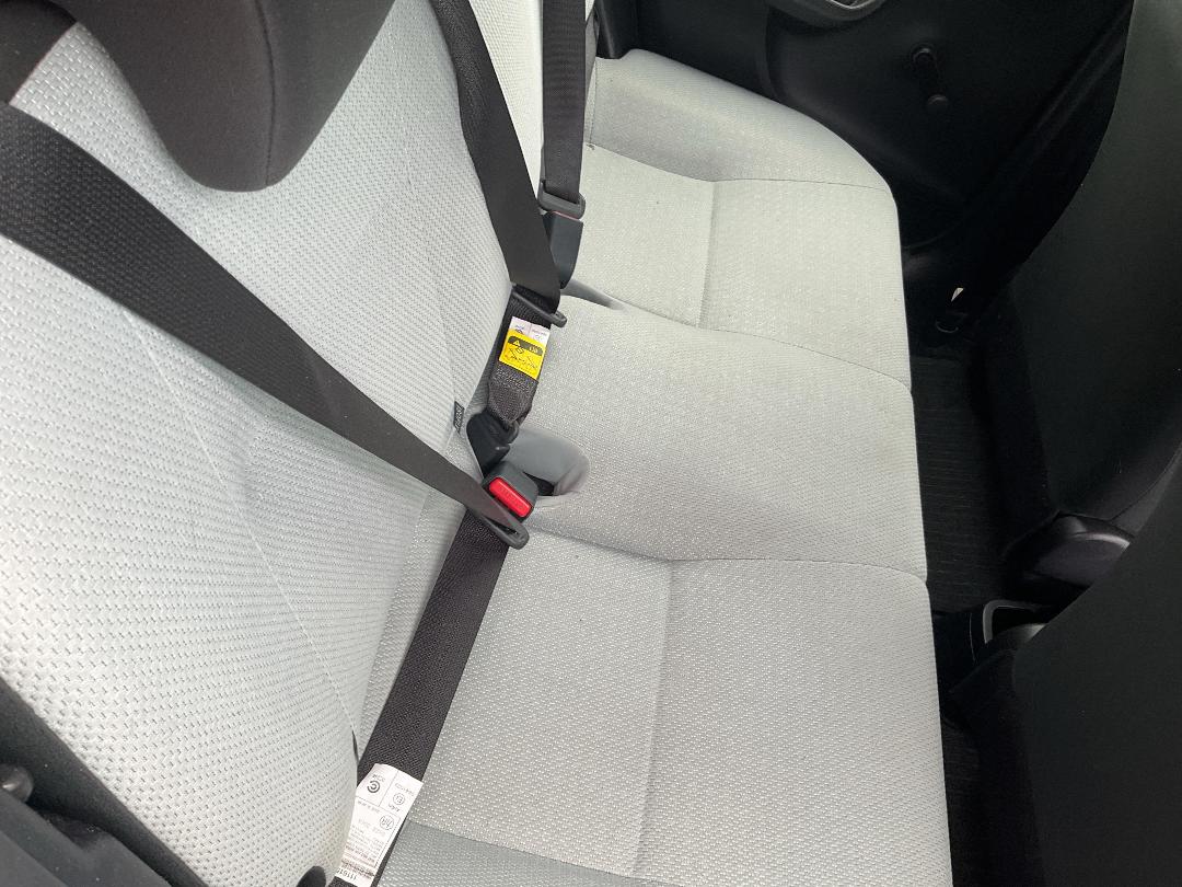 Photo '13' of Toyota Aqua Hybrid Photo '13' of Toyota Aqua Hybrid