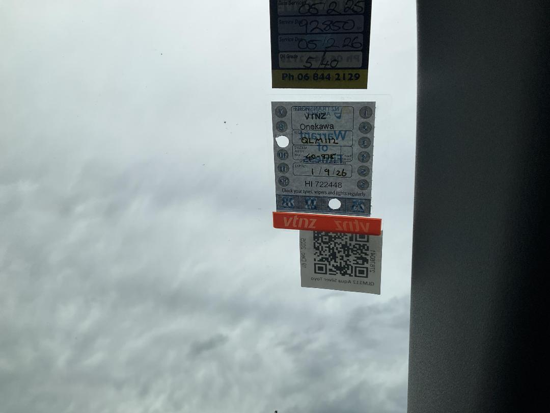 Photo '15' of Toyota Aqua Hybrid Photo '15' of Toyota Aqua Hybrid