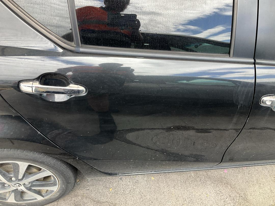 Photo '14' of Toyota Aqua Hybrid Photo '14' of Toyota Aqua Hybrid