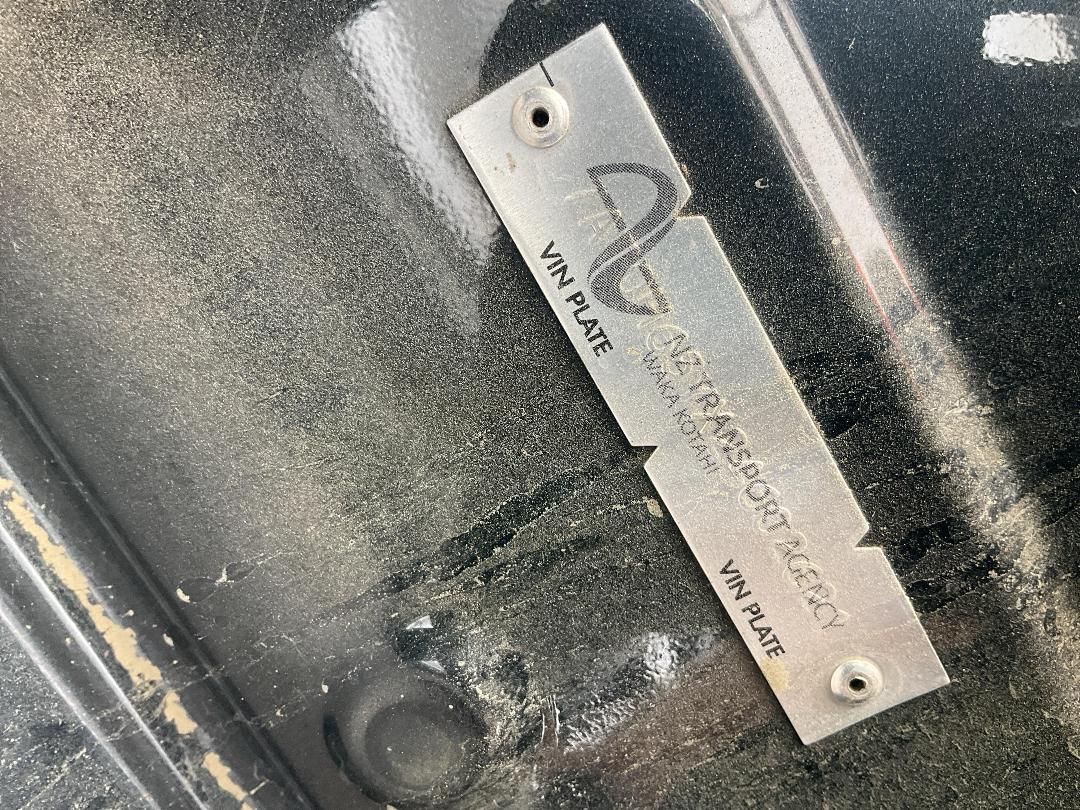 Photo '16' of Toyota Aqua Hybrid Photo '16' of Toyota Aqua Hybrid