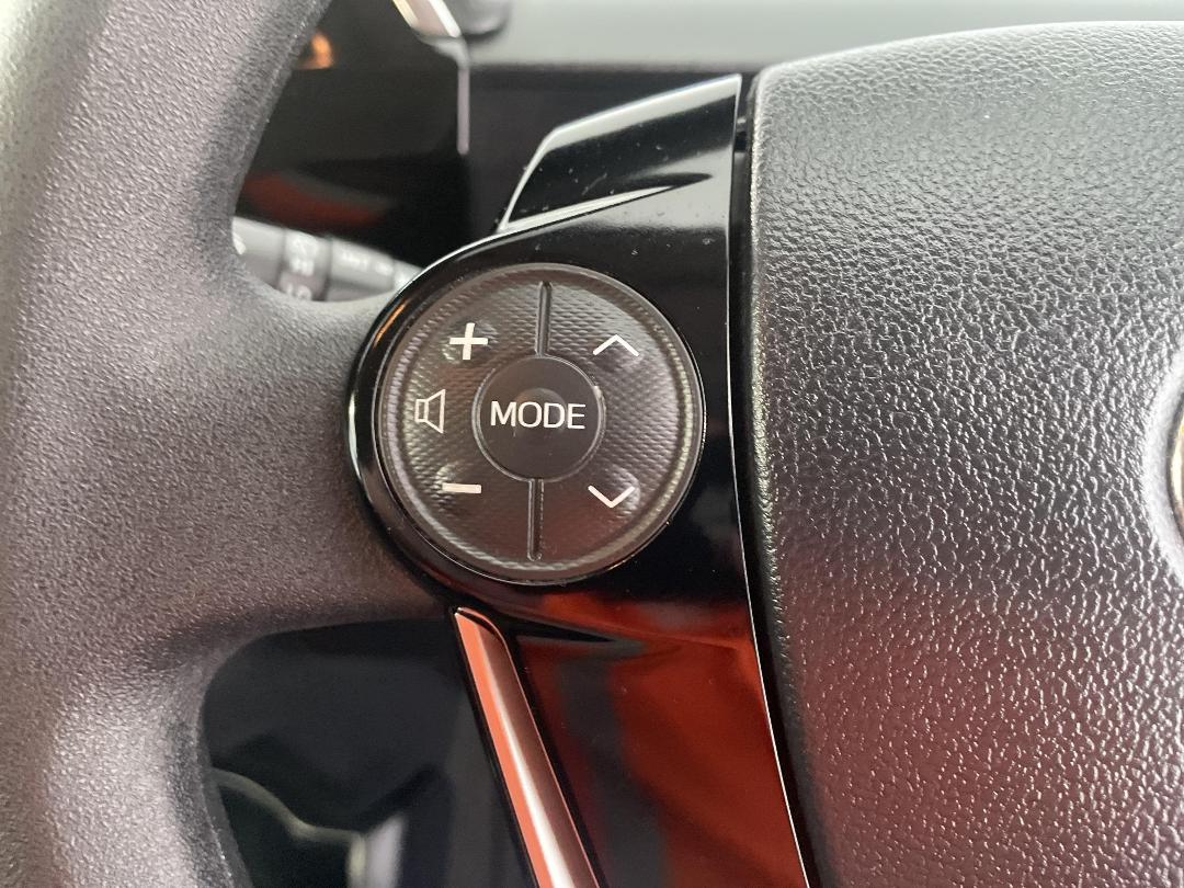 Photo '26' of Toyota Aqua