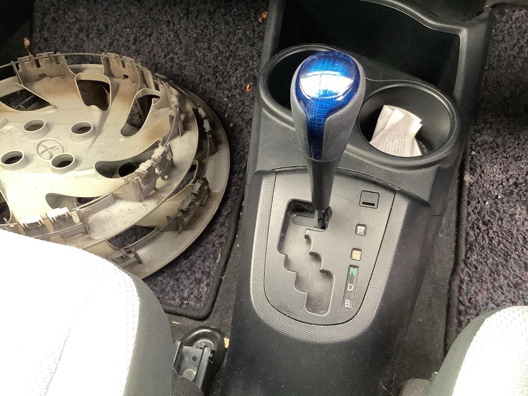 Photo '15' of Toyota Aqua