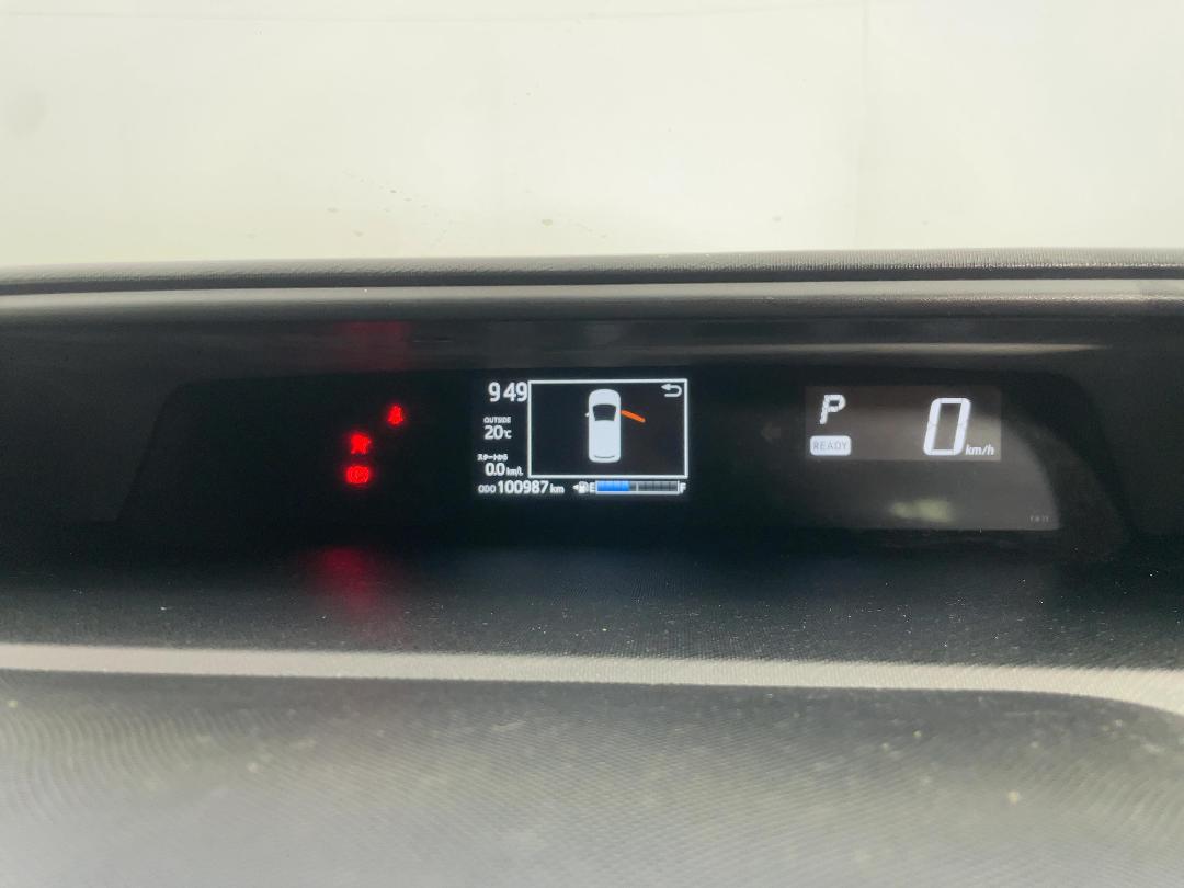 Photo '21' of Toyota Aqua