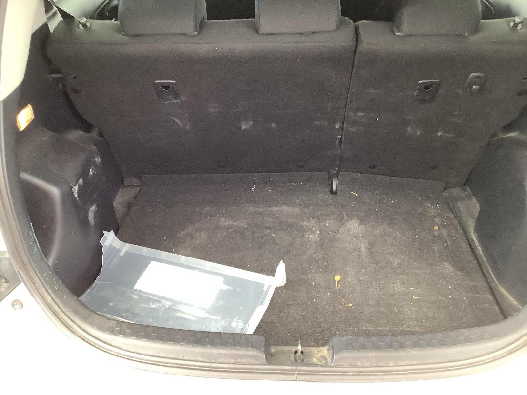 Photo '8' of Toyota Aqua