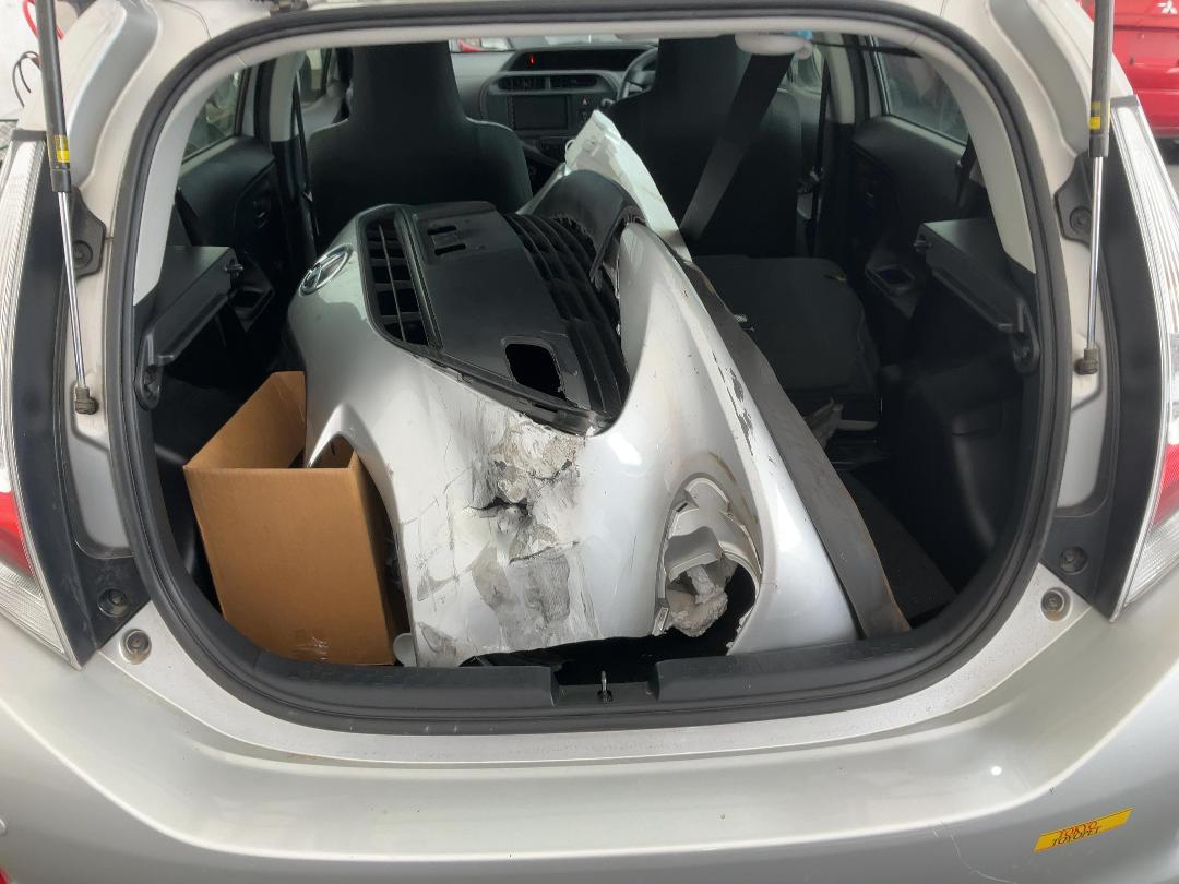 Photo '17' of Toyota Aqua Hybrid