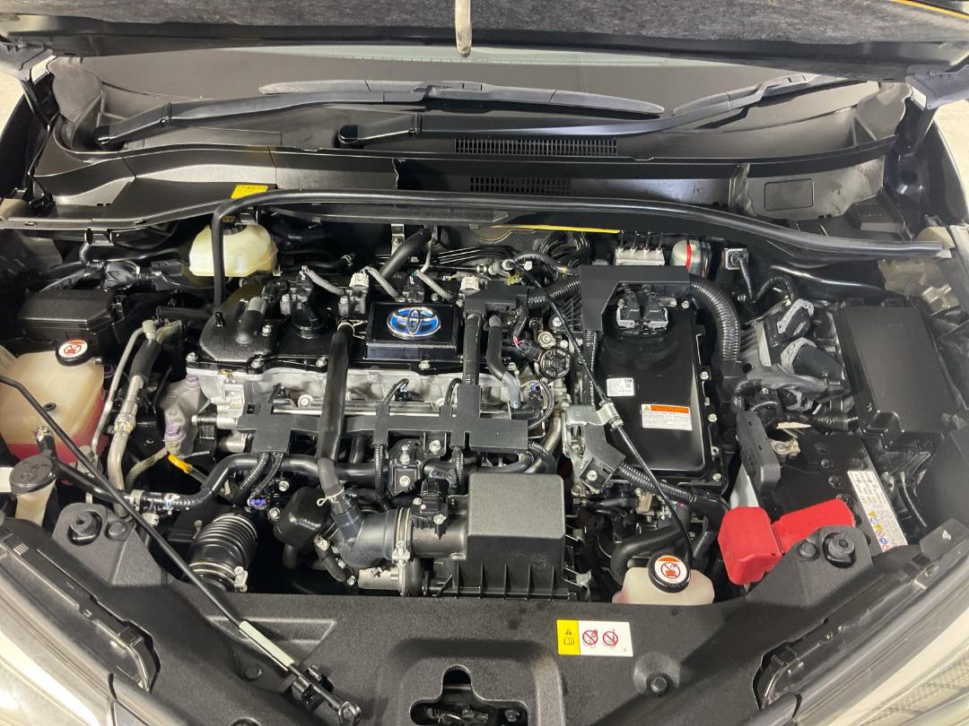 Photo '13' of Toyota C-HR Photo '13' of Toyota C-HR