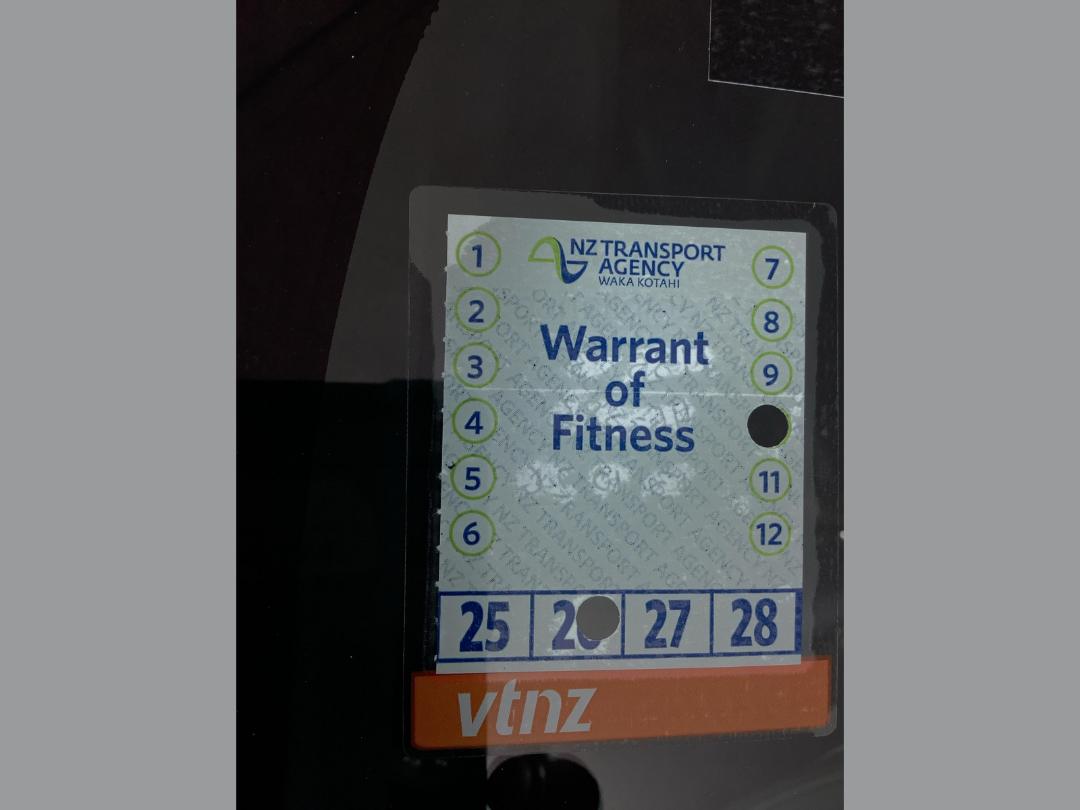 Photo '23' of Toyota C-HR