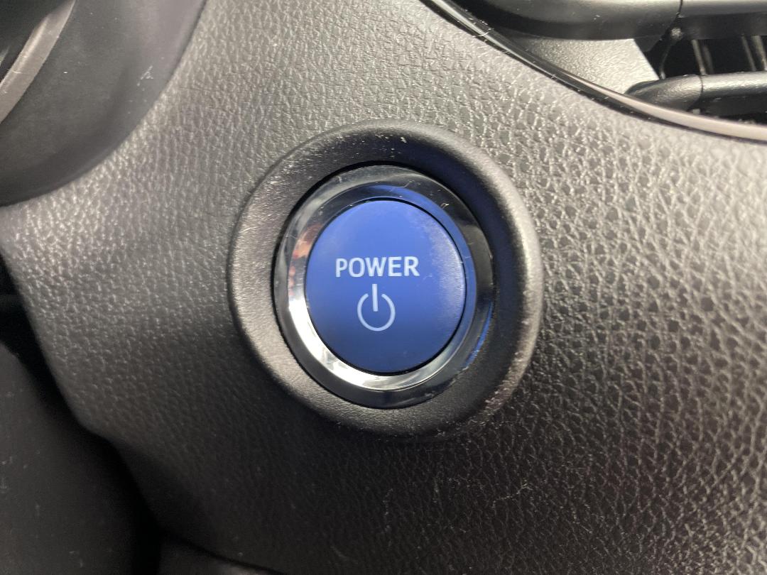 Photo '25' of Toyota C-HR