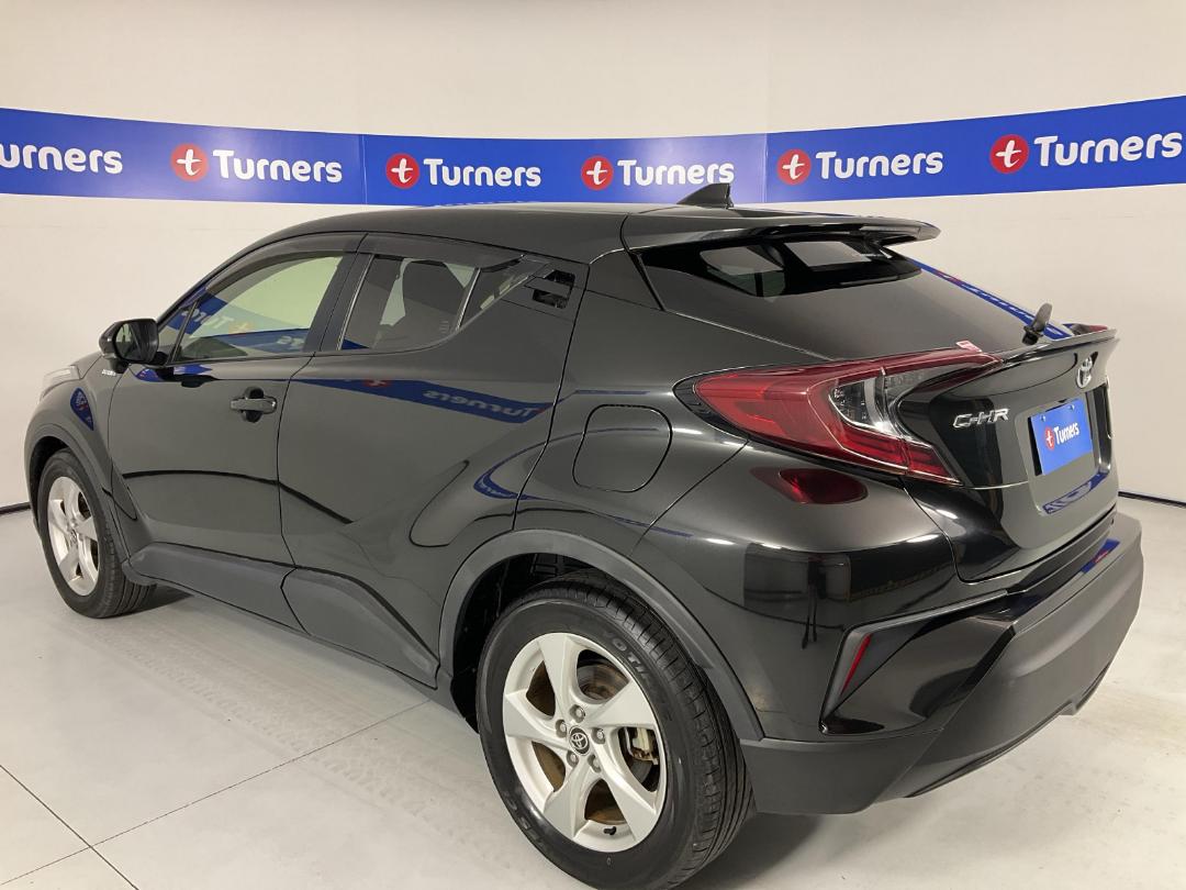 Photo '5' of Toyota C-HR