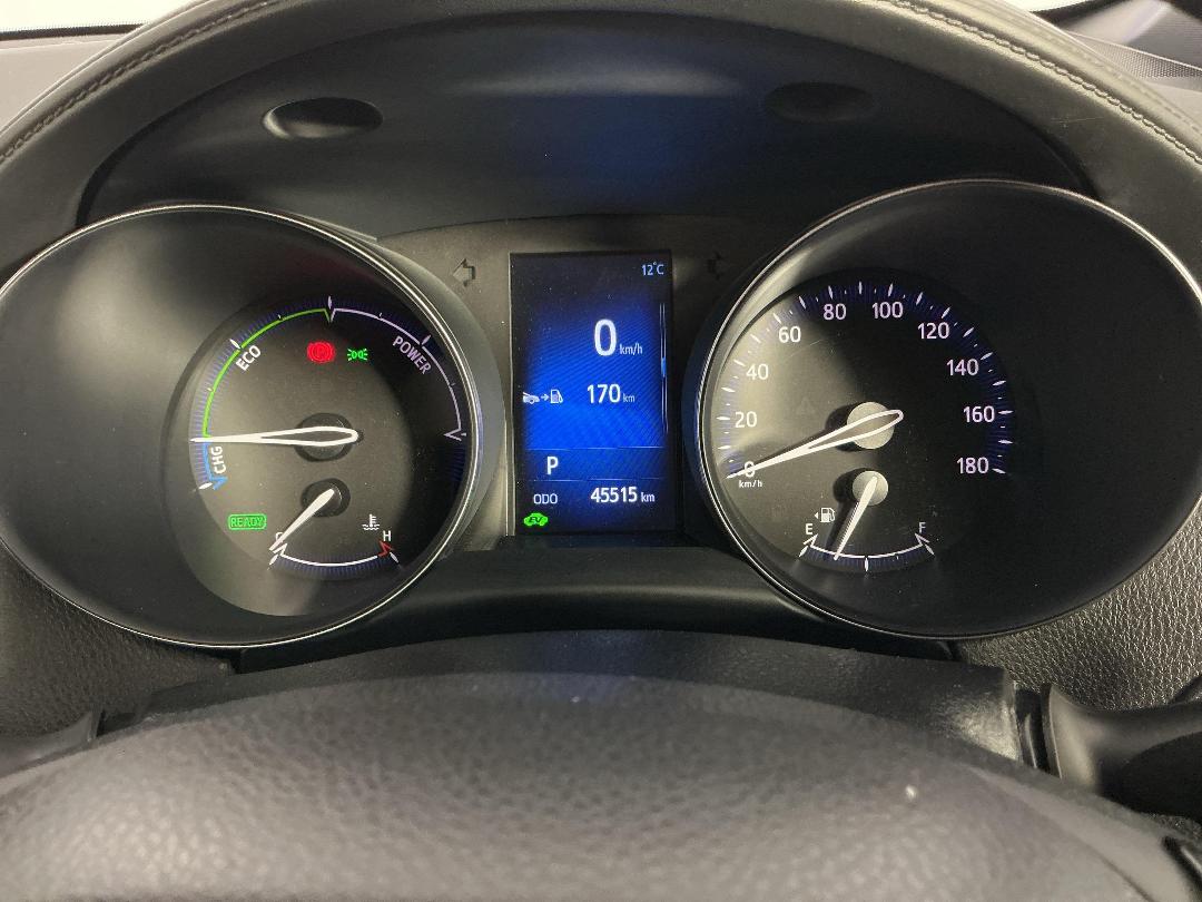 Photo '21' of Toyota C-HR Photo '21' of Toyota C-HR