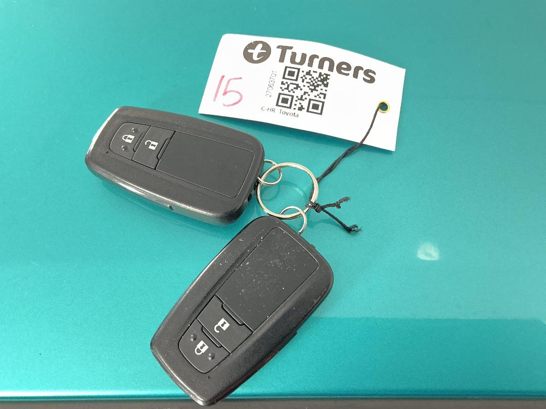 Photo '22' of Toyota C-HR Photo '22' of Toyota C-HR