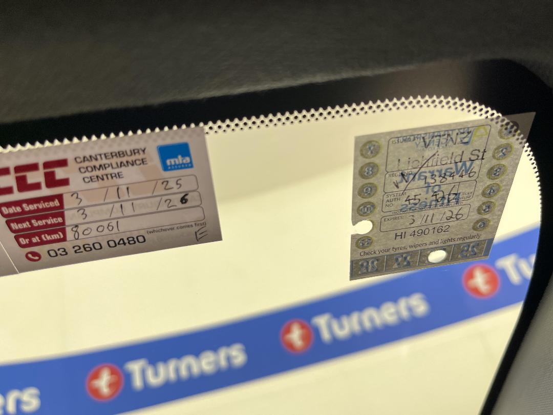 Photo '23' of Toyota C-HR