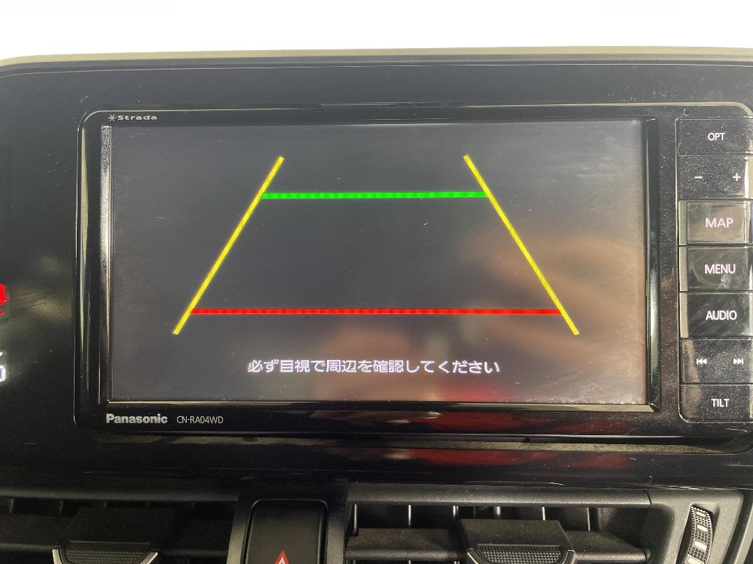 Photo '24' of Toyota C-HR