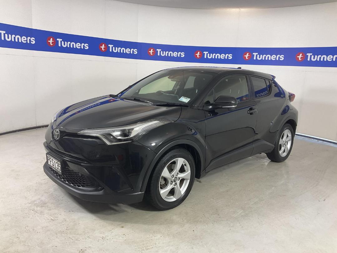 Photo '4' of Toyota C-HR