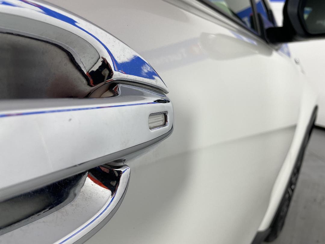 Photo '25' of Toyota C-HR Photo '25' of Toyota C-HR