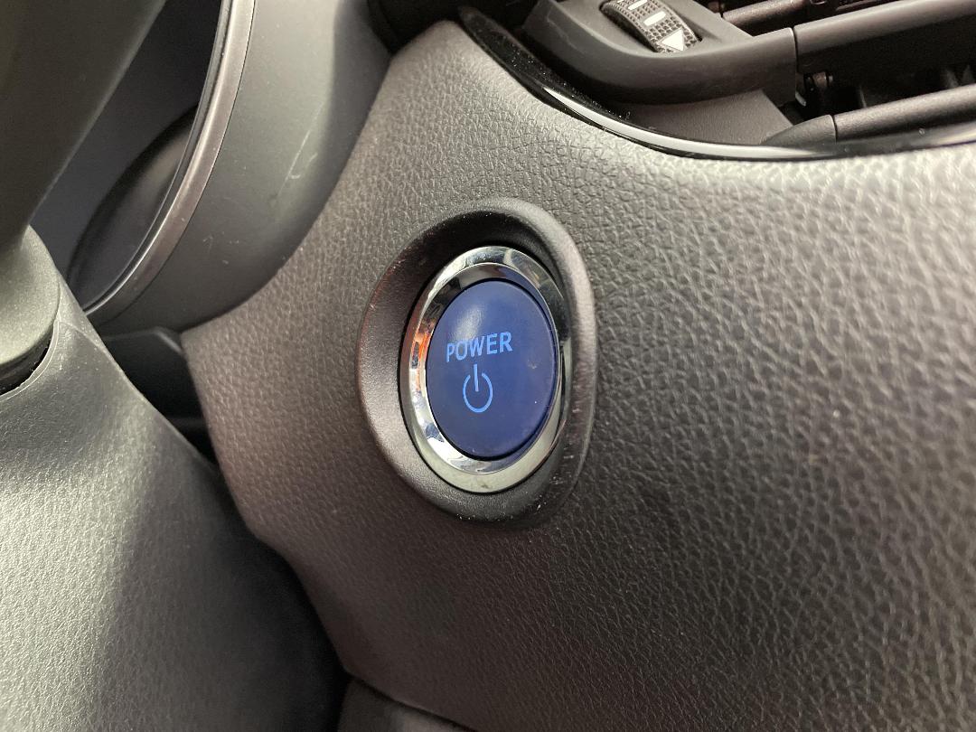 Photo '33' of Toyota C-HR Photo '33' of Toyota C-HR