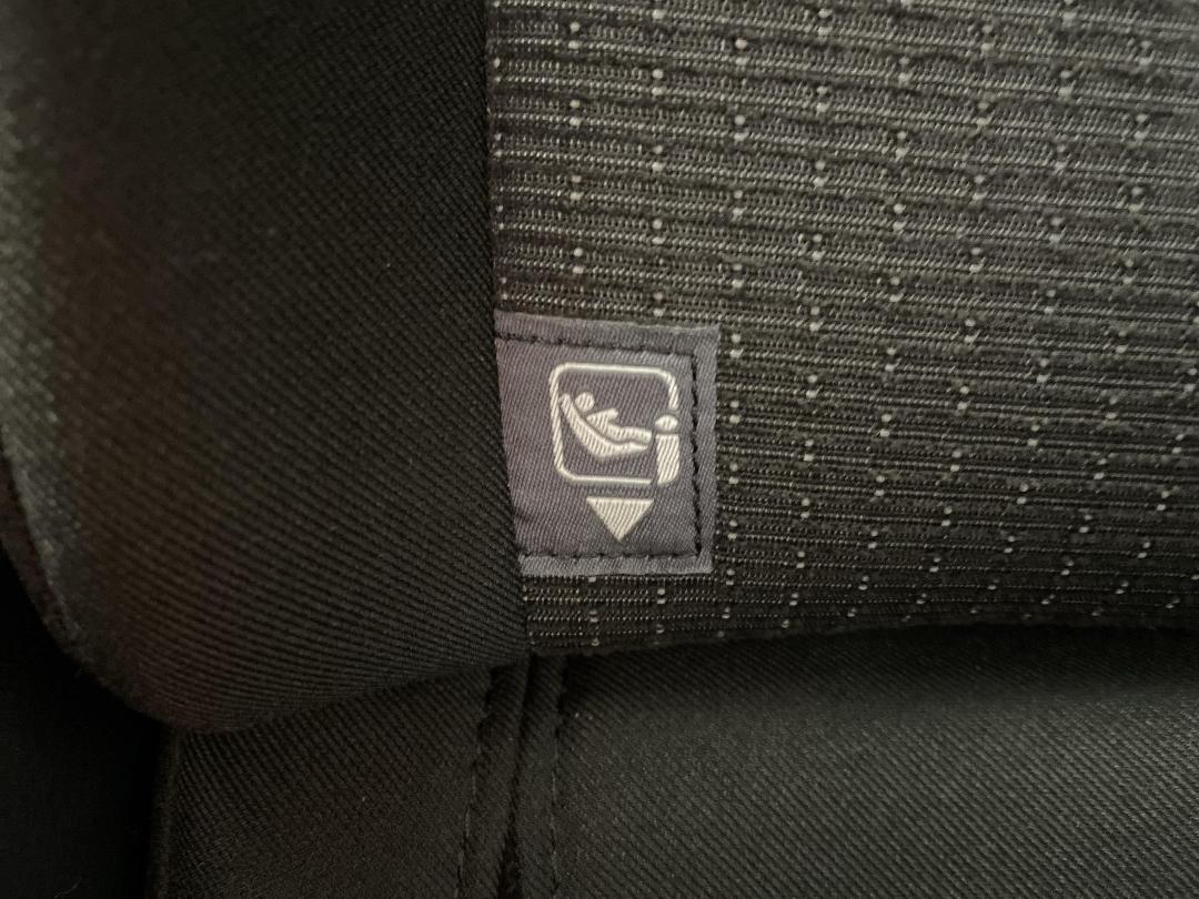 Photo '24' of Toyota C-HR