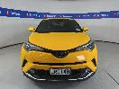 Thumbnail '2' of Toyota C-HR