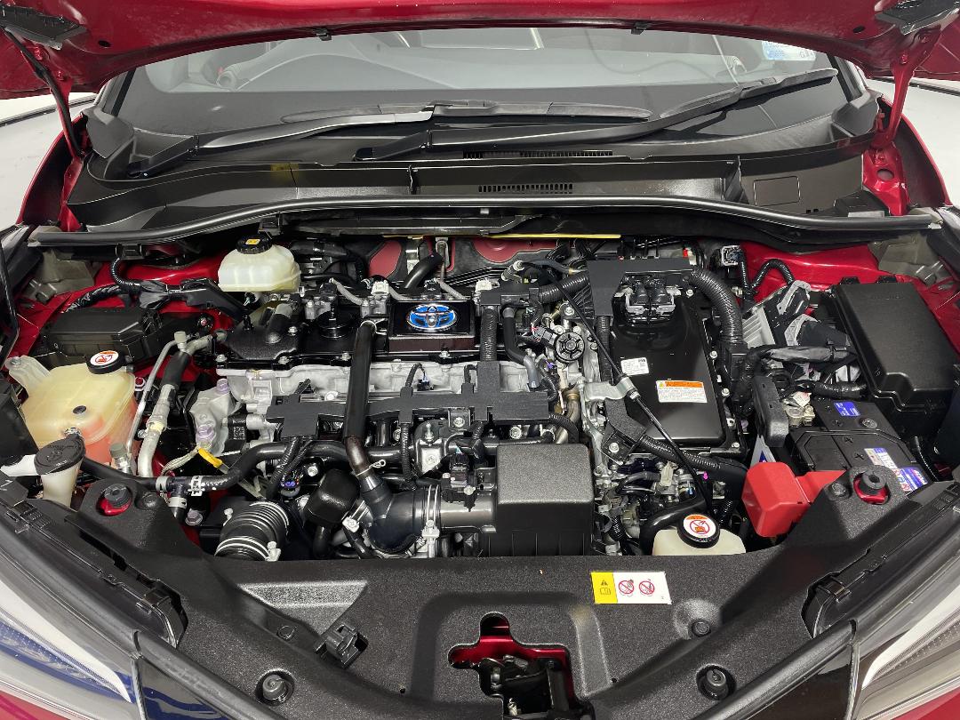 Photo '13' of Toyota C-HR Photo '13' of Toyota C-HR