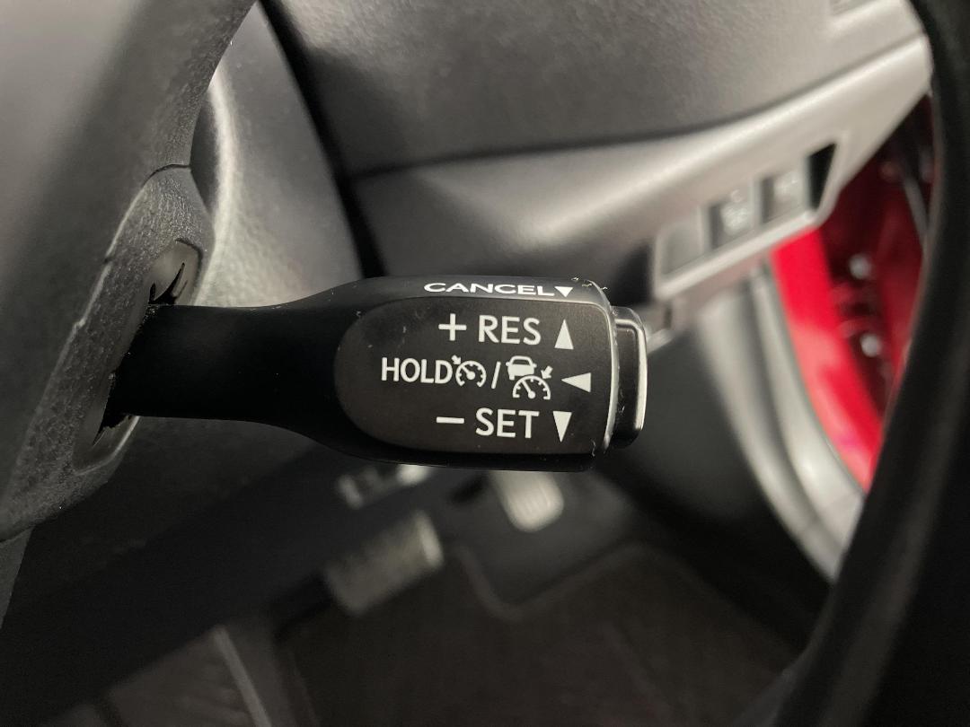 Photo '25' of Toyota C-HR Photo '25' of Toyota C-HR