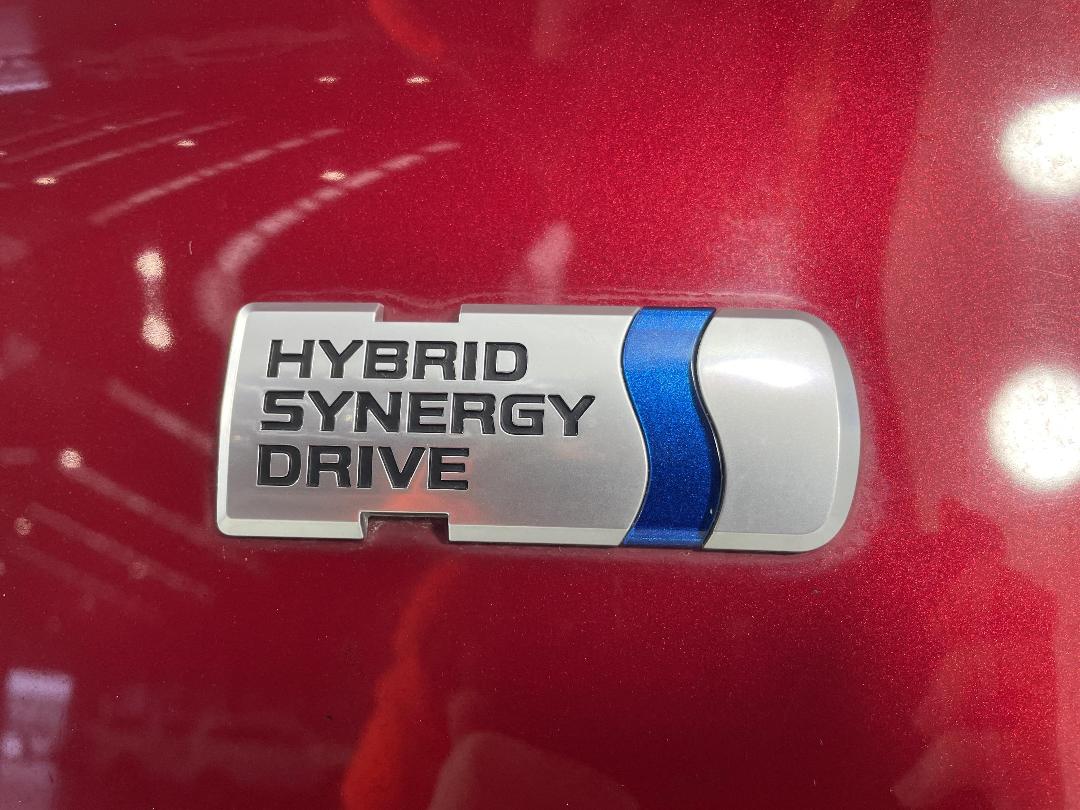 Photo '29' of Toyota C-HR Photo '29' of Toyota C-HR