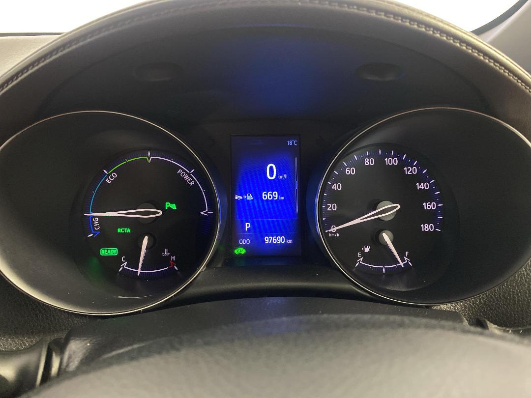 Photo '21' of Toyota C-HR