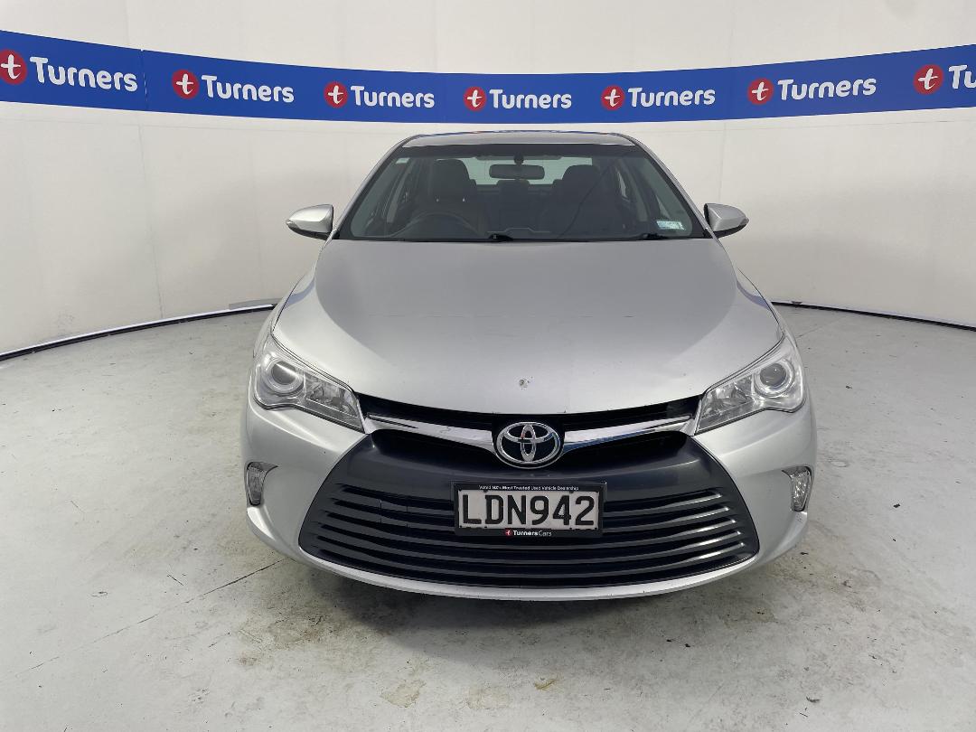 Photo '2' of Toyota Camry