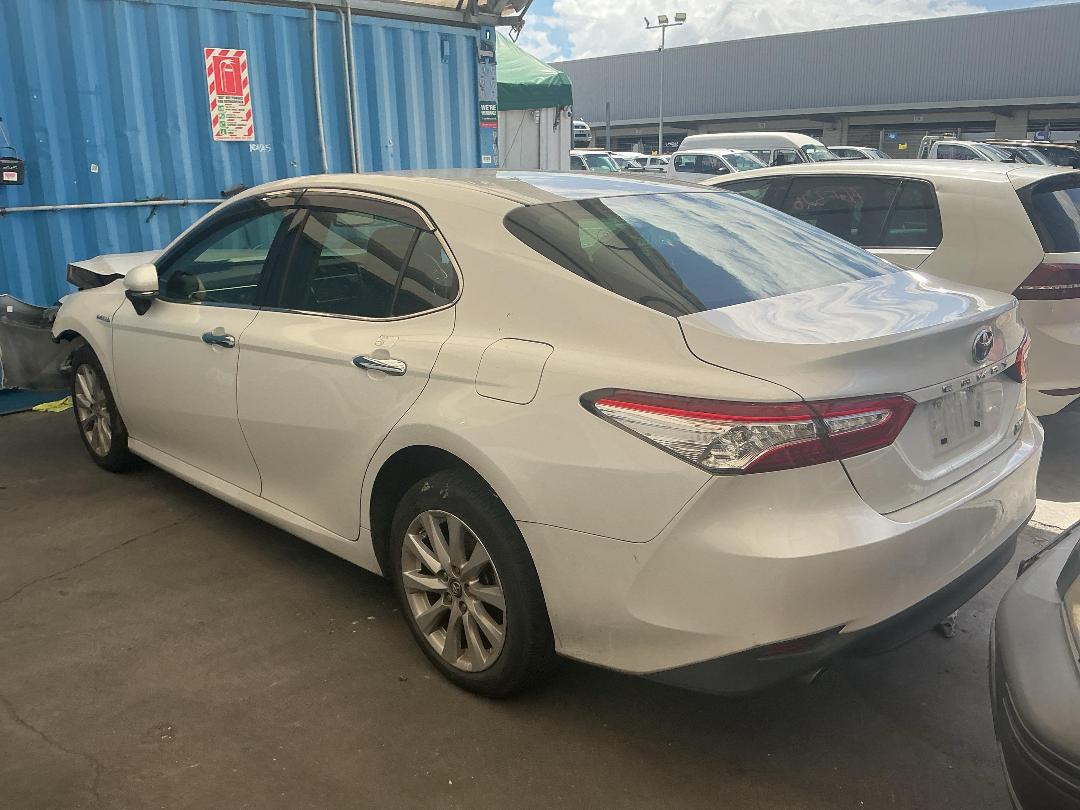 Photo '10' of Toyota Camry Hybrid Photo '10' of Toyota Camry Hybrid