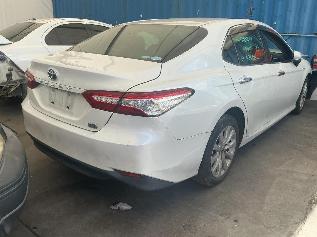 Photo '12' of Toyota Camry Hybrid Photo '12' of Toyota Camry Hybrid