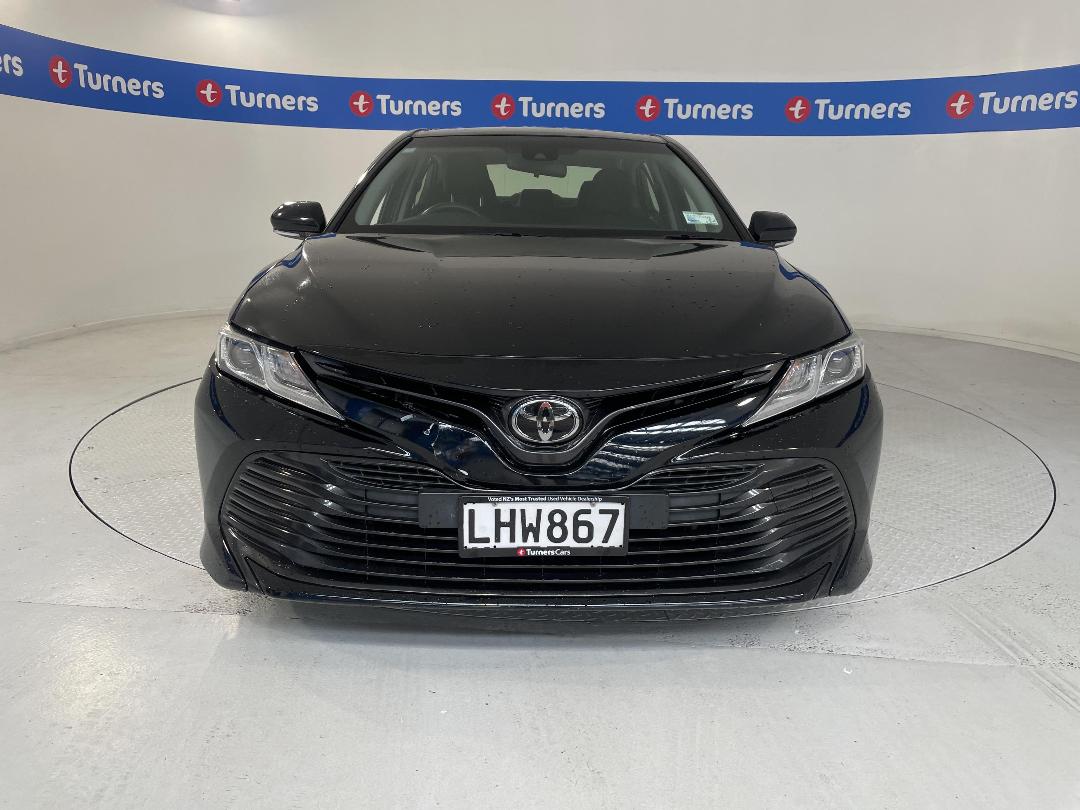 Photo '2' of Toyota Camry